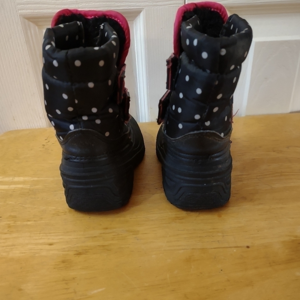 Wonder Nation Kids Snow Boots Sz 6 Black Hot Pink Girls - Picture 3 of 6